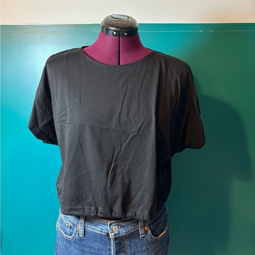 Double Zero Black Short Sleeve Tee